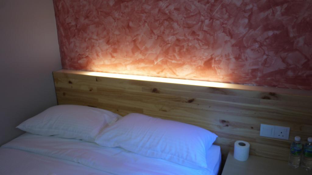 Dream Garden Hotel Кланг Стая снимка